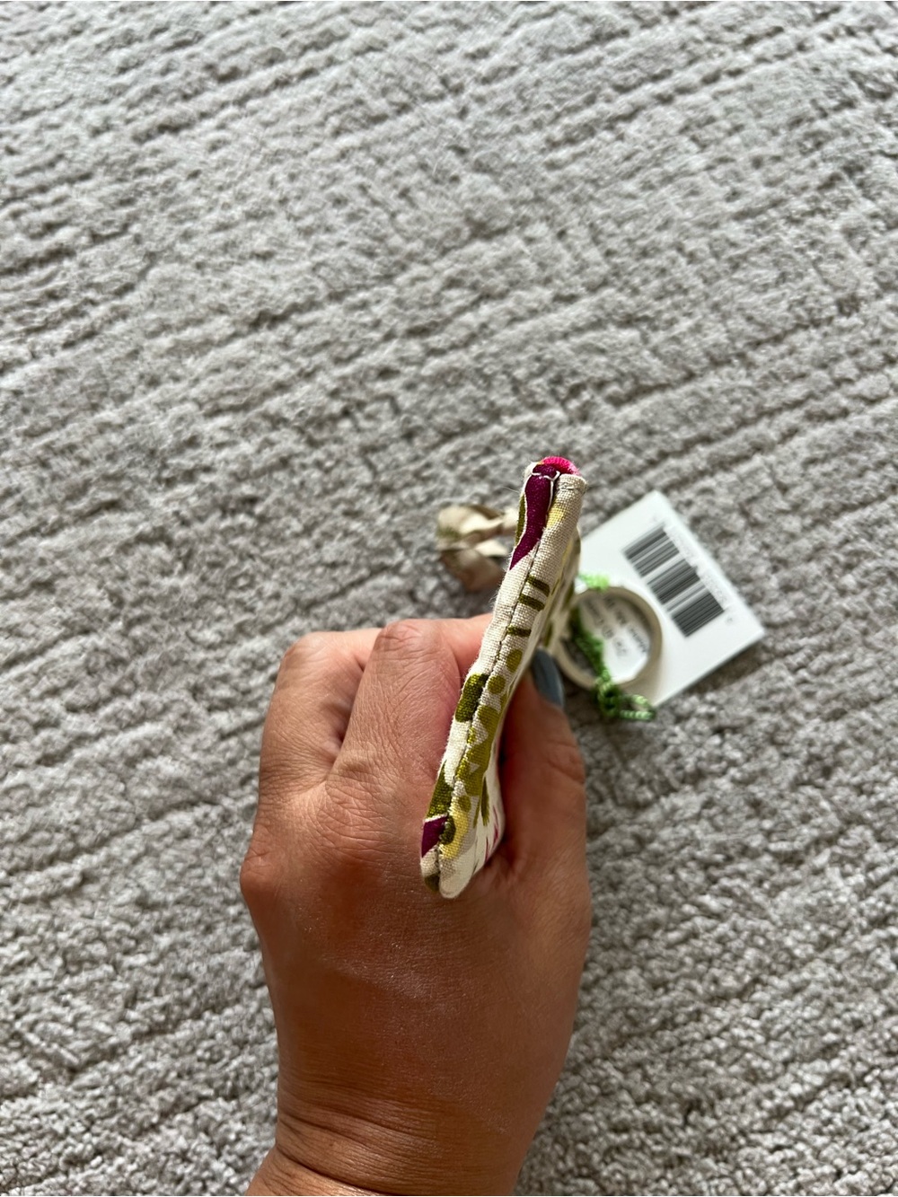 Vera Bradley Floral Zip ID Case, Make Me Blush - Picture 4 of 11
